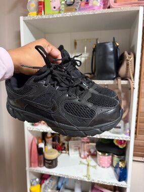 Nike V5 RNR 5.5Y
